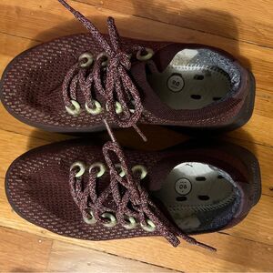 Allbirds w5 lace up sneakers burgundy runner red mesh size 5 all birds